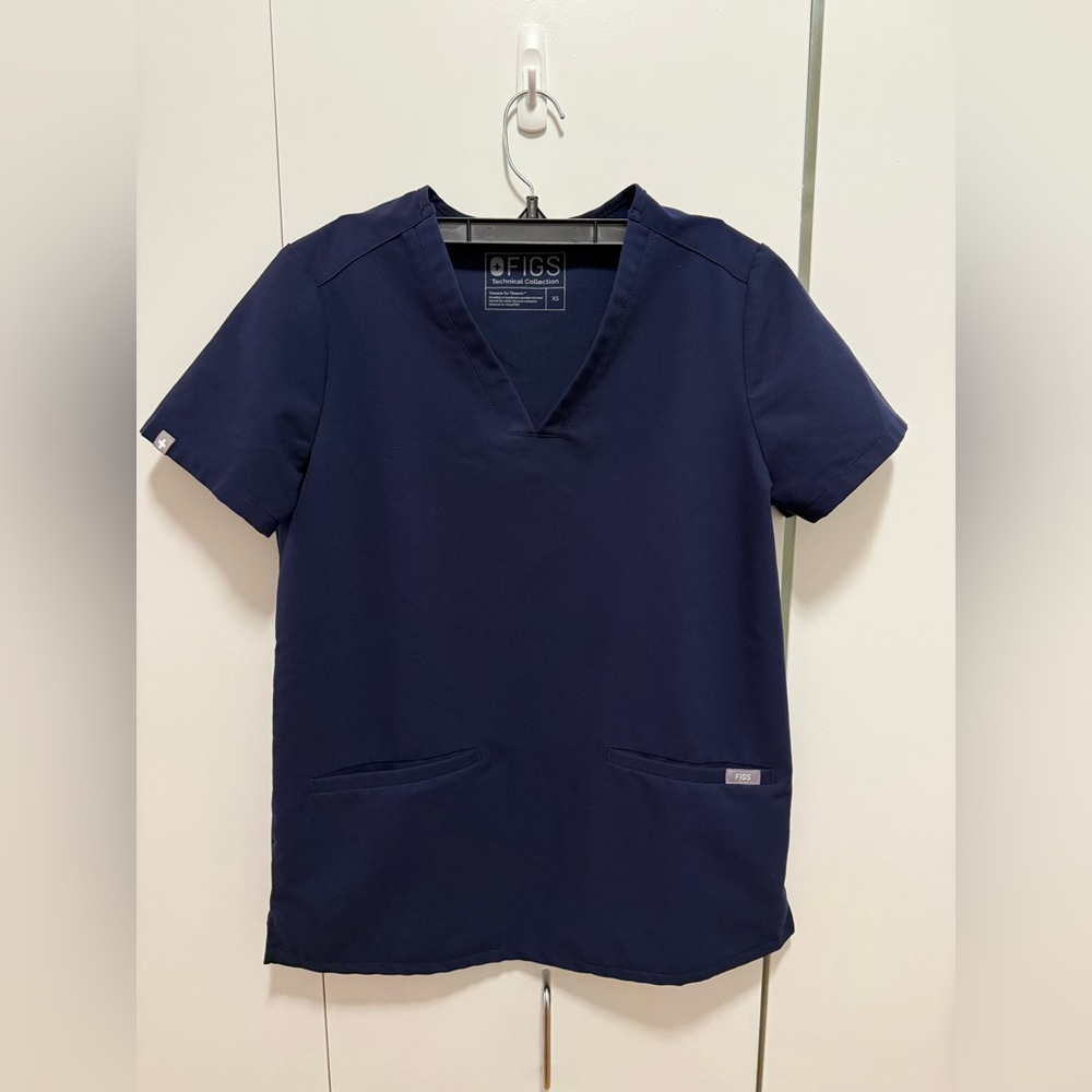 Figs Technical Collection Navy Scrub Top